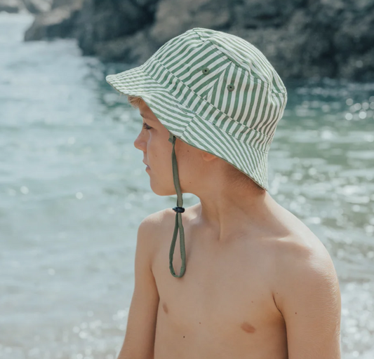 REVERSIBLE BUCKET HAT - Coastal Stripe
