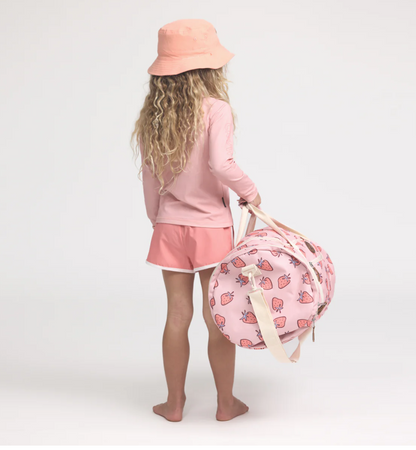 PACKABLE DUFFEL BAG Strawberry Splash