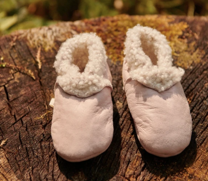 Nature Baby Lambskin Booties Rosebud